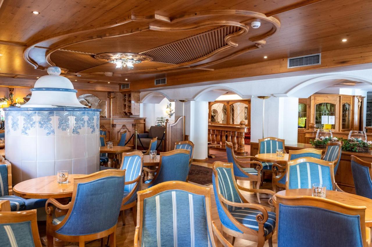 Hotel Europeo Alpine Charme & Wellness Pinzolo Exteriör bild
